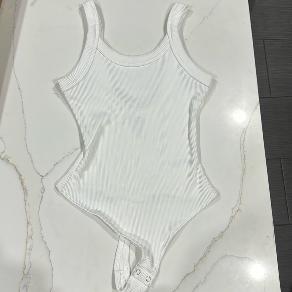 Wild Fable NWOT deep back bodysuit